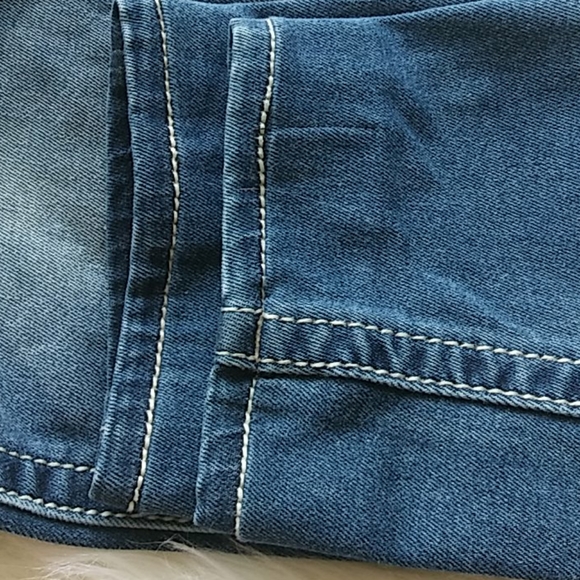 Miss Me Bling & Pearls Skinny Jeans 33 Waist - Picture 8 of 8